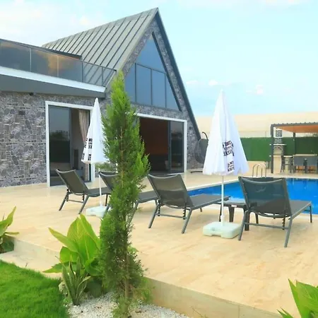 Villa Selale *